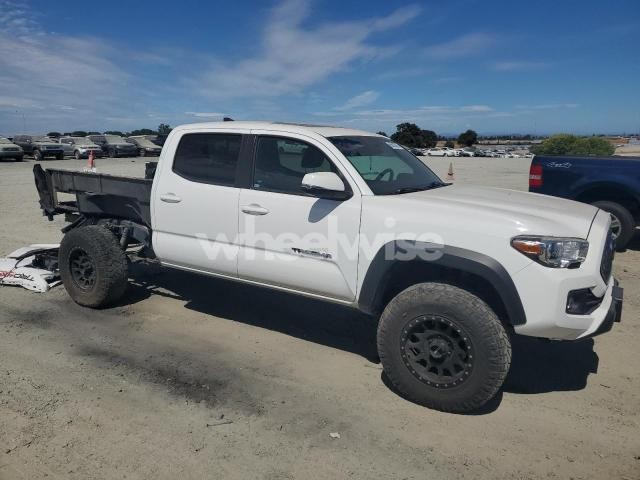 Photo 5 of 2019 TOYOTA TACOMA DOUBLE CAB (VIN 3TMDZ5BN6KM058580)
