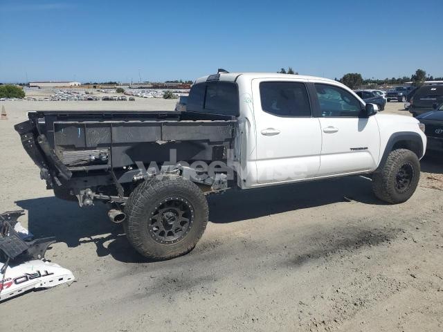 Photo 8 of 2019 TOYOTA TACOMA DOUBLE CAB (VIN 3TMDZ5BN6KM058580)