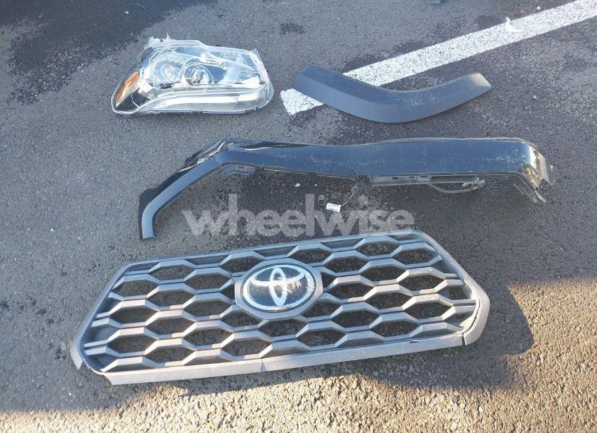 Photo 12 of 2021 Toyota Tacoma TRD OFF-ROAD (VIN 3TMDZ5BN6MM111605)
