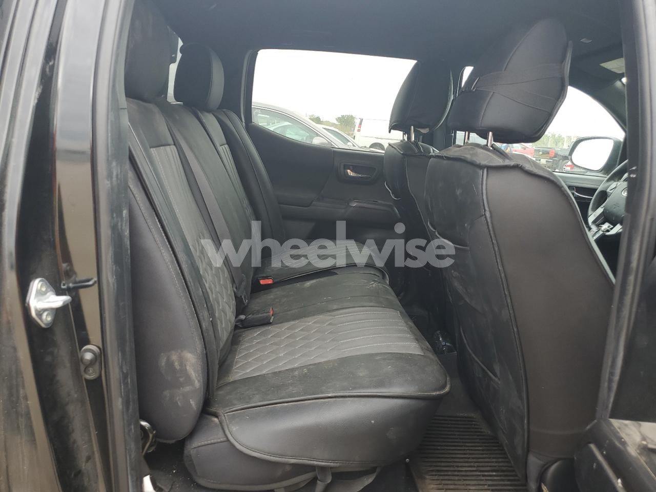 Photo 10 of 2022 TOYOTA TACOMA DOUBLE CAB (VIN 3TMDZ5BN6NM135856)