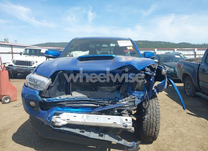 Photo 11 of 2017 Toyota Tacoma TRD SPORT (VIN 3TMDZ5BN7HM035883)