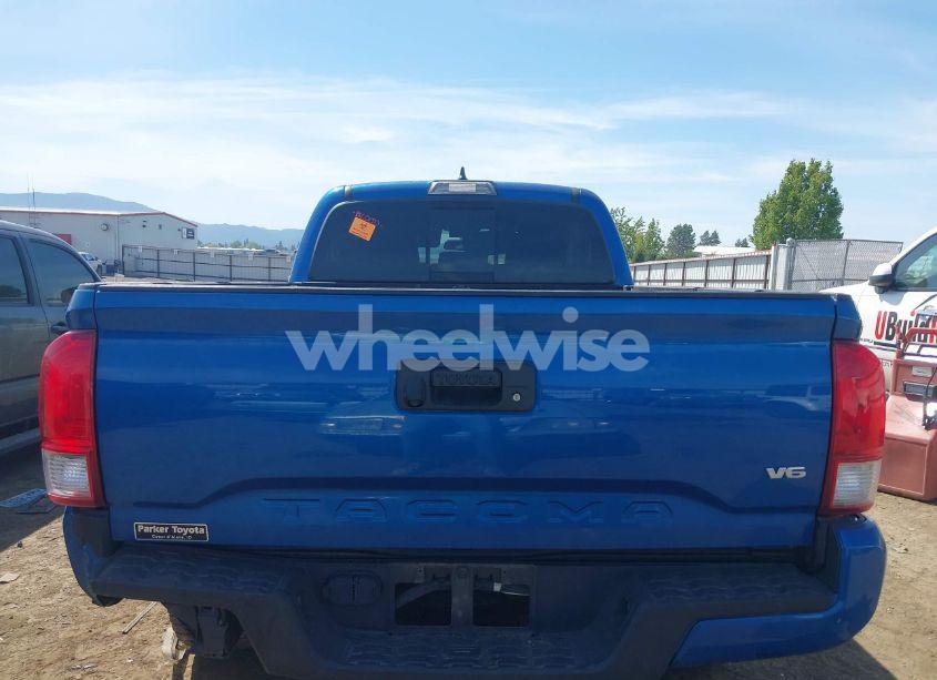 Photo 15 of 2017 Toyota Tacoma TRD SPORT (VIN 3TMDZ5BN7HM035883)