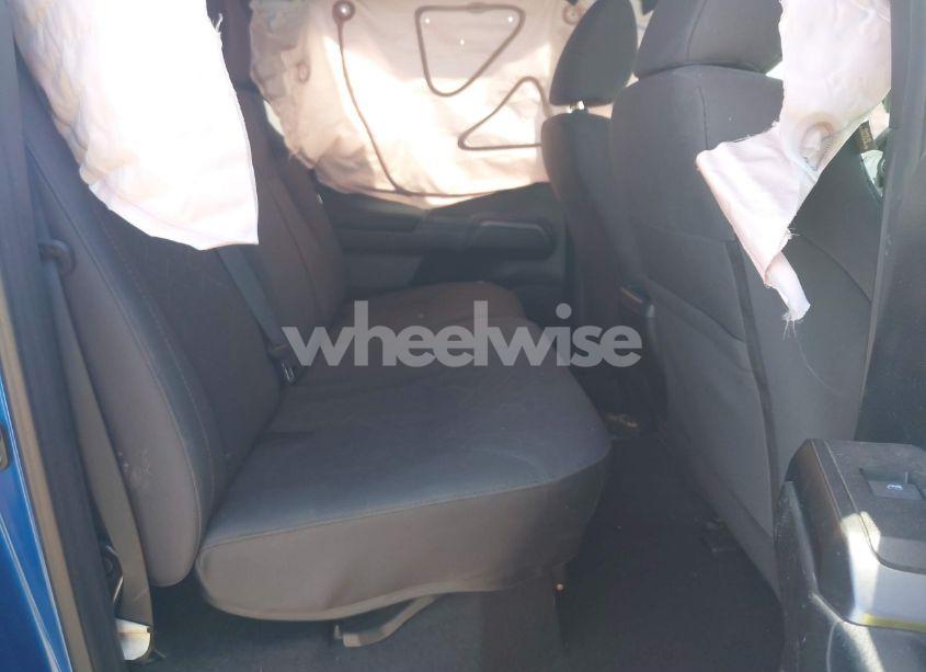 Photo 8 of 2017 Toyota Tacoma TRD SPORT (VIN 3TMDZ5BN7HM035883)