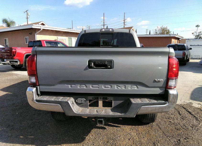 Photo 16 of 2019 Toyota Tacoma 4WD TRD OFF ROAD (VIN 3TMDZ5BN7KM073072)