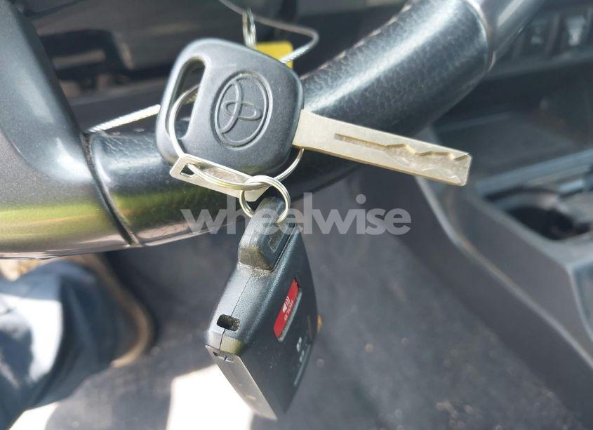 Photo 11 of 2020 Toyota Tacoma TRD OFF-ROAD (VIN 3TMDZ5BN7LM089659)