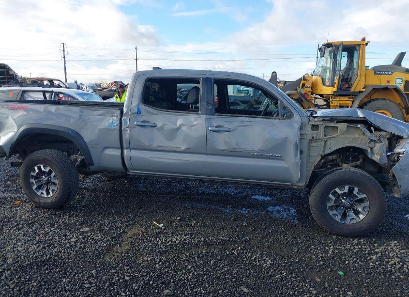Photo 6 of 2020 Toyota Tacoma TRD OFF-ROAD (VIN 3TMDZ5BN7LM093940)