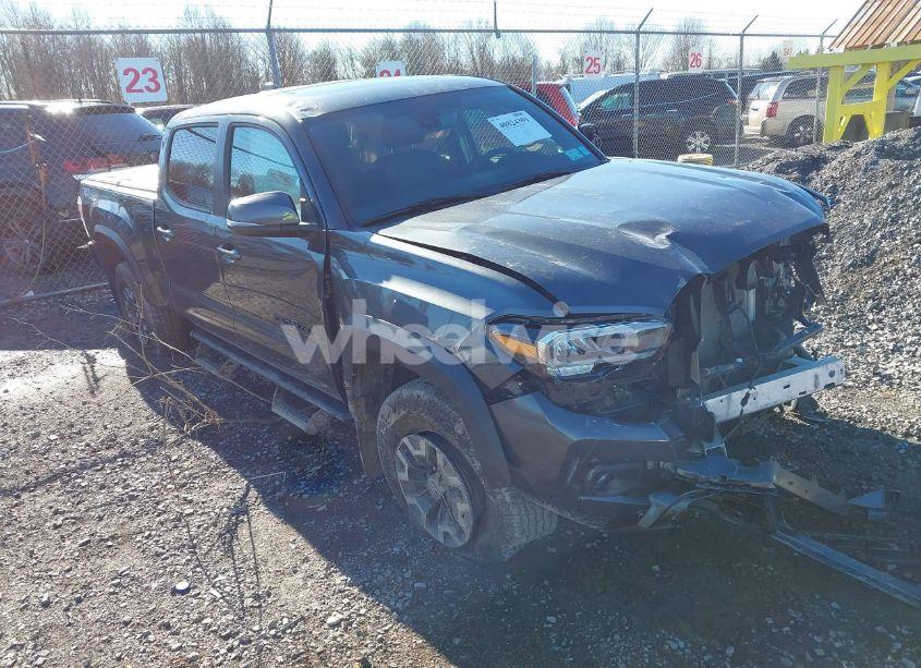 2022 Toyota Tacoma TRD OFF ROAD (VIN 3TMDZ5BN7NM133243) main photo