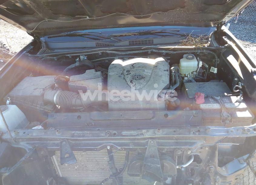 Photo 10 of 2022 Toyota Tacoma TRD OFF ROAD (VIN 3TMDZ5BN7NM133243)