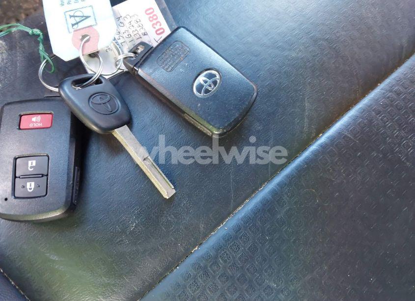 Photo 11 of 2022 Toyota Tacoma TRD OFF ROAD (VIN 3TMDZ5BN7NM133243)