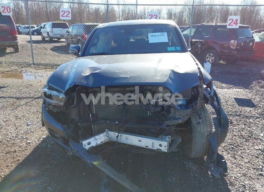 Photo 13 of 2022 Toyota Tacoma TRD OFF ROAD (VIN 3TMDZ5BN7NM133243)