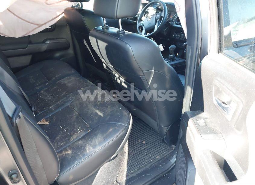 Photo 8 of 2022 Toyota Tacoma TRD OFF ROAD (VIN 3TMDZ5BN7NM133243)
