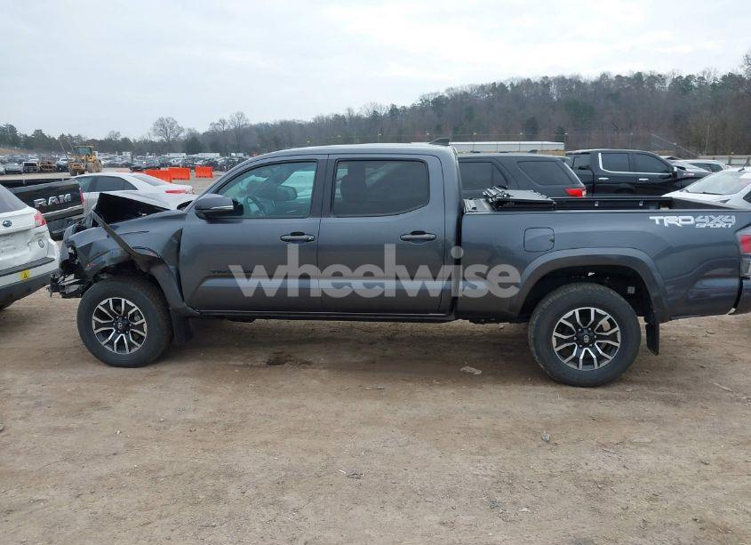 Photo 14 of 2022 Toyota Tacoma TRD SPORT (VIN 3TMDZ5BN7NM135994)