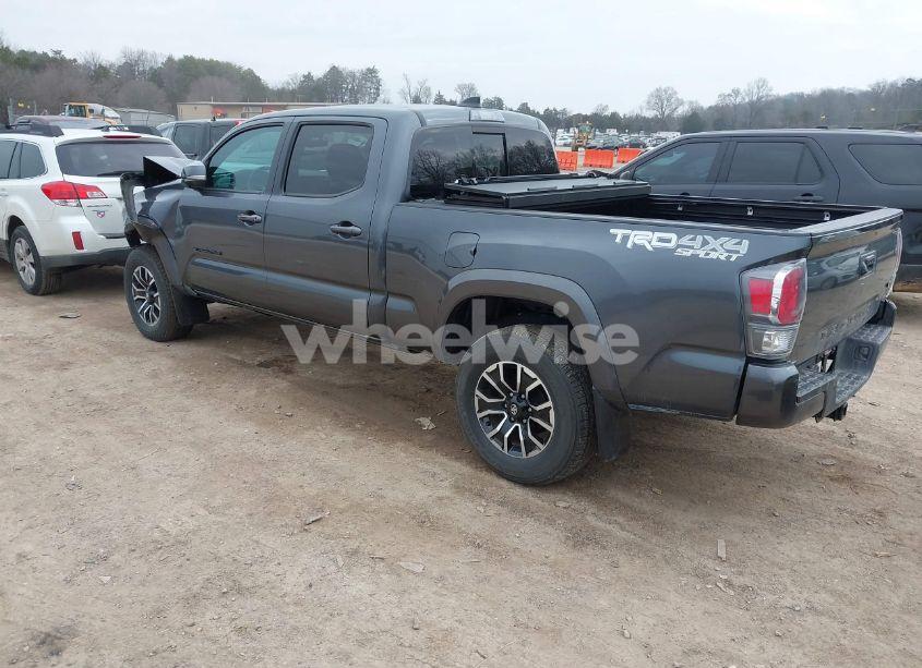 Photo 3 of 2022 Toyota Tacoma TRD SPORT (VIN 3TMDZ5BN7NM135994)