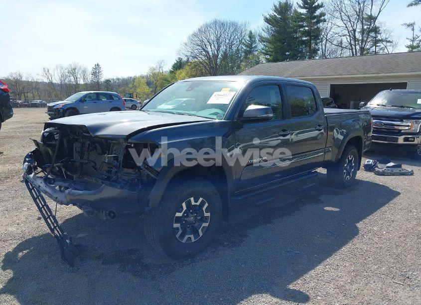 Photo 2 of 2022 Toyota Tacoma TRD OFF ROAD (VIN 3TMDZ5BN7NM140340)