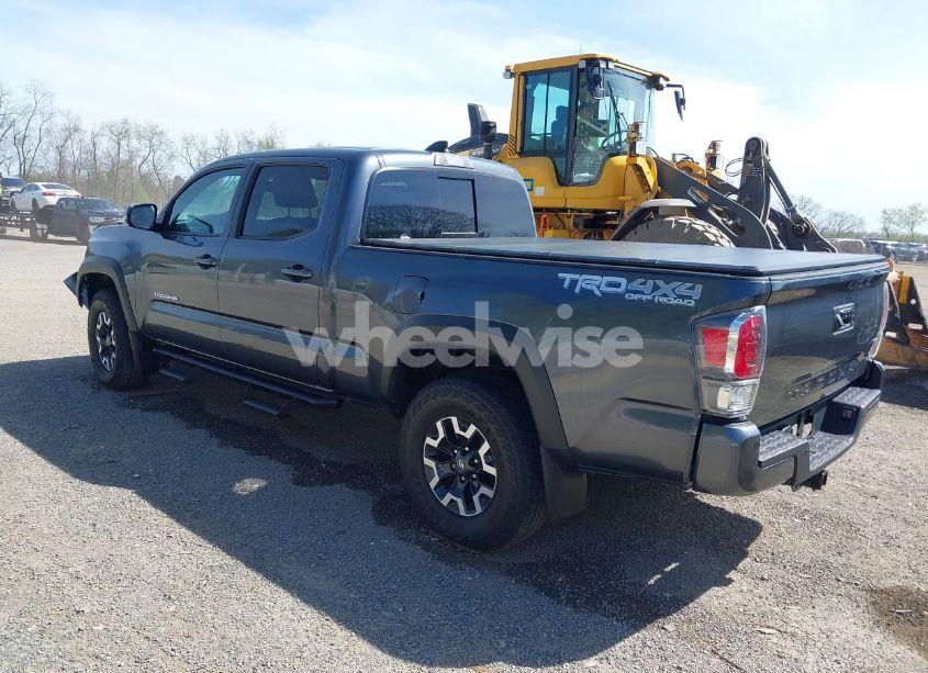Photo 3 of 2022 Toyota Tacoma TRD OFF ROAD (VIN 3TMDZ5BN7NM140340)