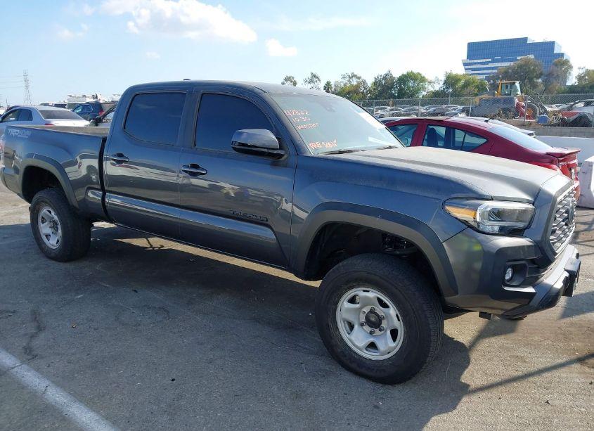 2023 Toyota Tacoma TRD OFF ROAD (VIN 3TMDZ5BN7PM164267) main photo