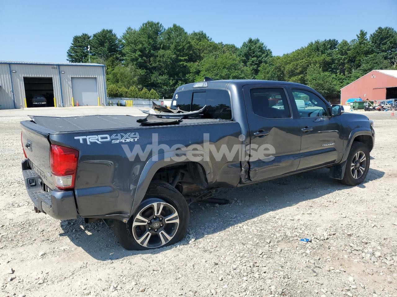 Photo 3 of 2017 TOYOTA TACOMA DOUBLE CAB (VIN 3TMDZ5BN8HM026299)