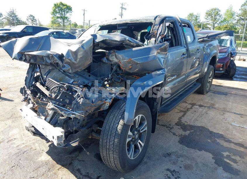 Photo 2 of 2017 Toyota Tacoma TRD SPORT (VIN 3TMDZ5BN8HM030014)