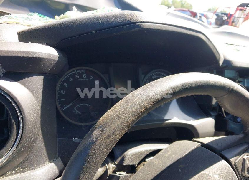 Photo 7 of 2017 Toyota Tacoma TRD SPORT (VIN 3TMDZ5BN8HM030014)