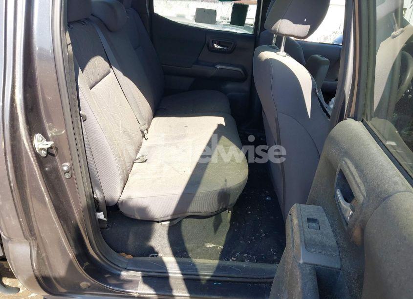 Photo 8 of 2017 Toyota Tacoma TRD SPORT (VIN 3TMDZ5BN8HM030014)