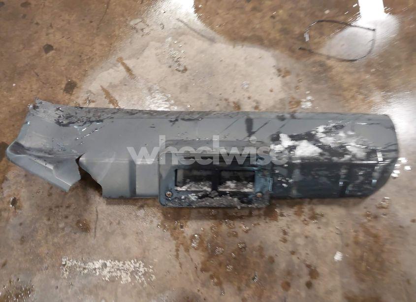 Photo 12 of 2018 Toyota Tacoma SR5 V6 (VIN 3TMDZ5BN8JM043903)