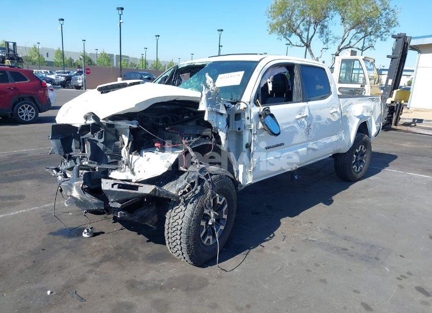 Photo 2 of 2020 Toyota Tacoma TRD SPORT (VIN 3TMDZ5BN8LM086883)