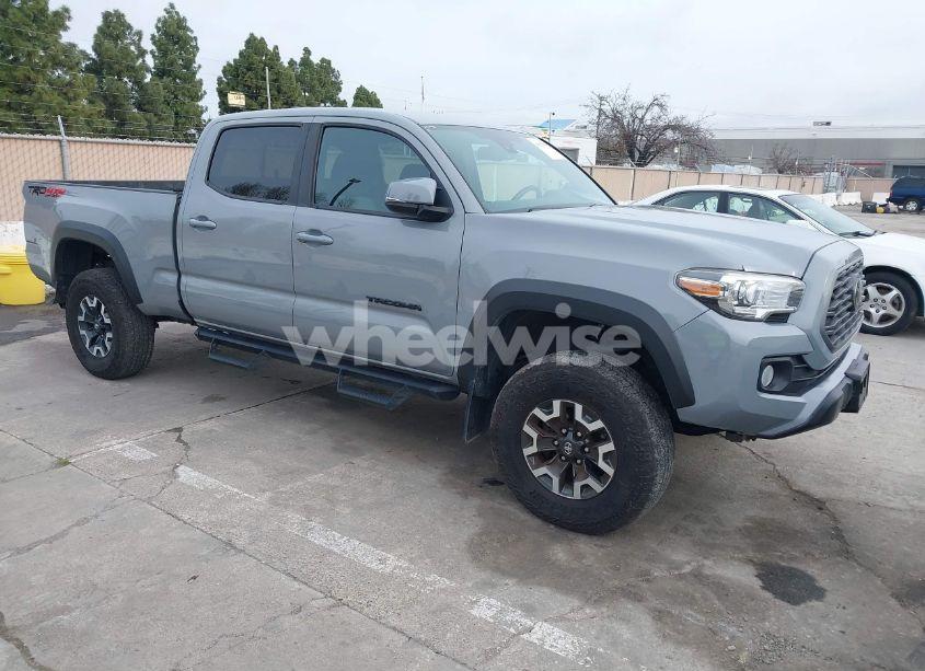 2021 Toyota Tacoma TRD OFF-ROAD (VIN 3TMDZ5BN8MM114229) main photo