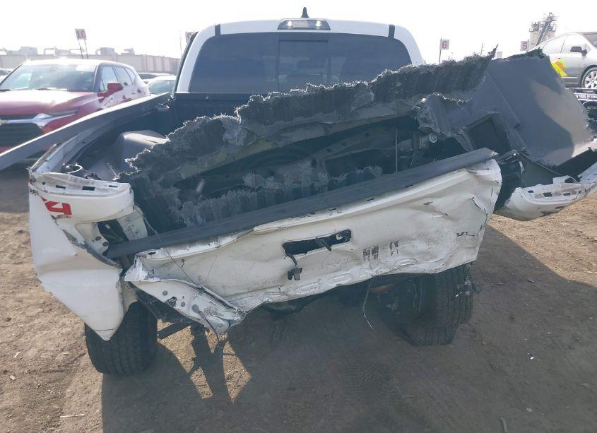 Photo 6 of 2021 Toyota Tacoma TRD OFF-ROAD (VIN 3TMDZ5BN8MM118443)