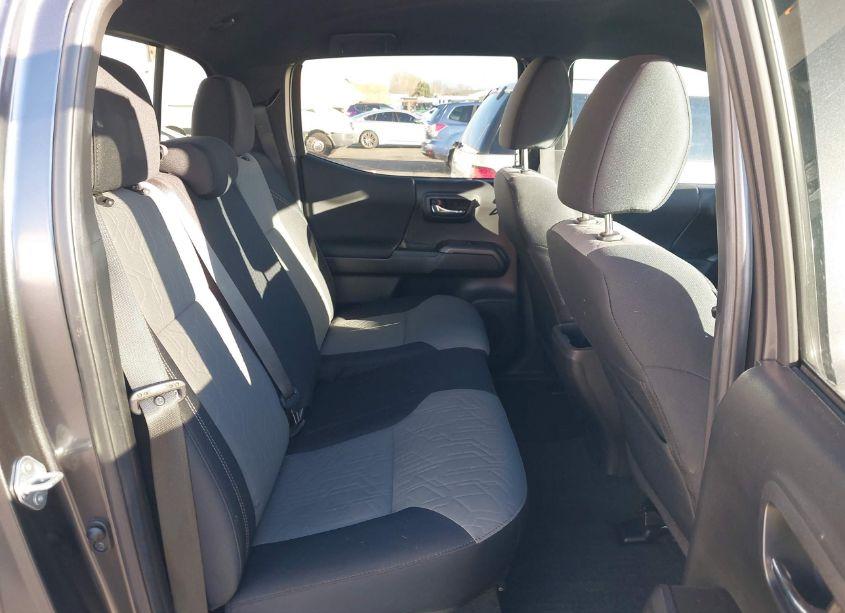 Photo 8 of 2022 Toyota Tacoma TRD SPORT (VIN 3TMDZ5BN8NM133929)
