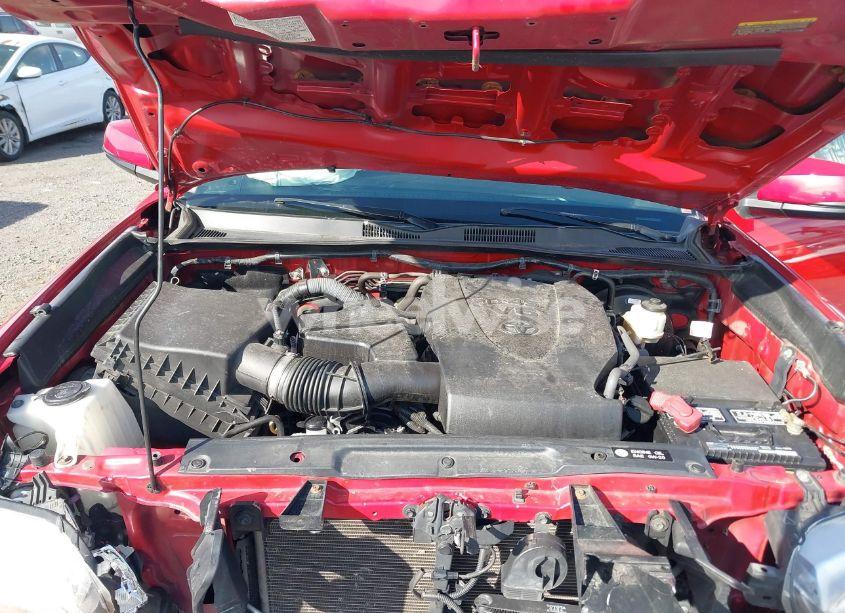 Photo 10 of 2016 Toyota Tacoma TRD SPORT (VIN 3TMDZ5BN9GM012720)