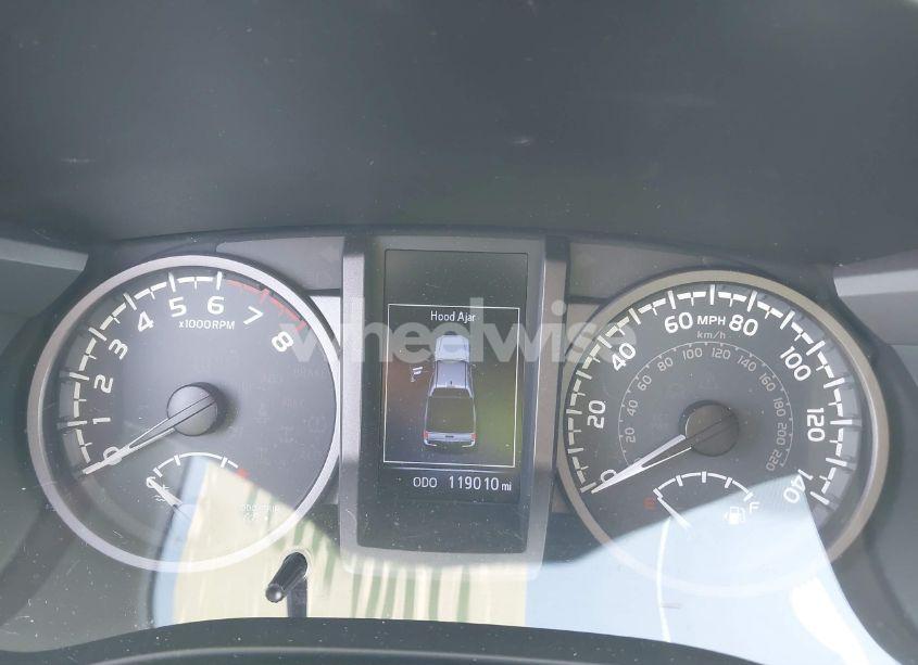 Photo 7 of 2016 Toyota Tacoma TRD SPORT (VIN 3TMDZ5BN9GM012720)