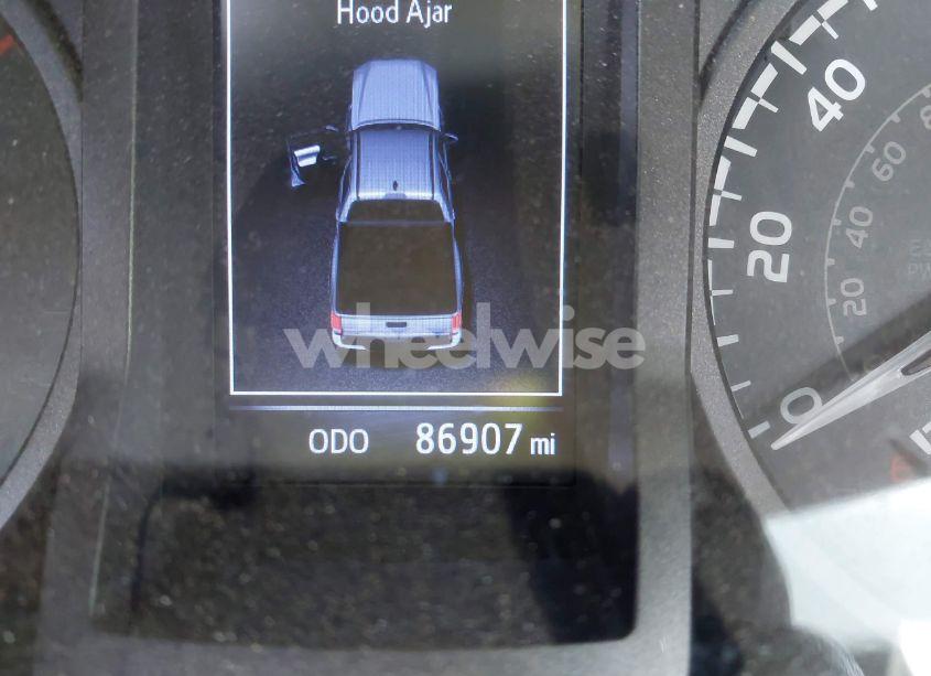 Photo 7 of 2017 Toyota Tacoma TRD SPORT (VIN 3TMDZ5BN9HM029700)