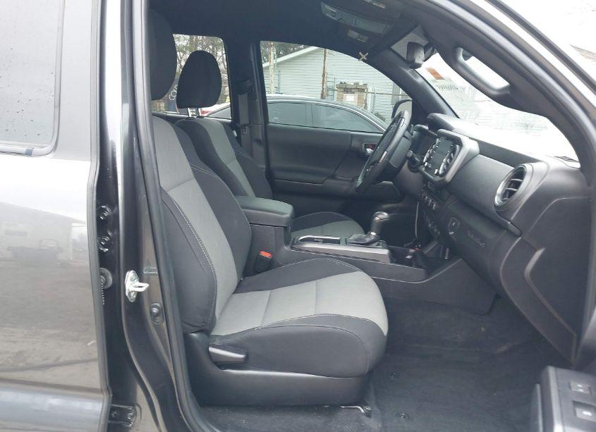 Photo 5 of 2023 Toyota Tacoma TRD SPORT (VIN 3TMDZ5BN9PM143887)