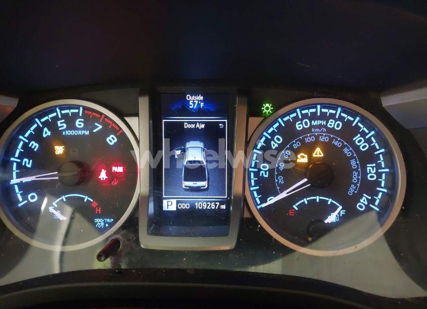 Photo 7 of 2016 Toyota Tacoma SR5 V6 (VIN 3TMDZ5BNXGM002097)