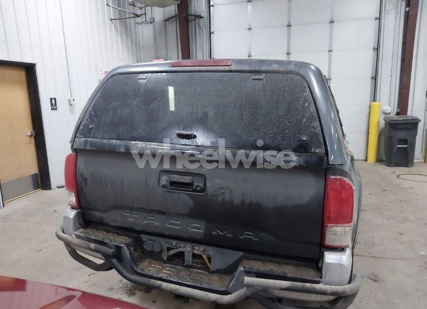 Photo 16 of 2016 Toyota Tacoma TRD OFF ROAD (VIN 3TMDZ5BNXGM009423)
