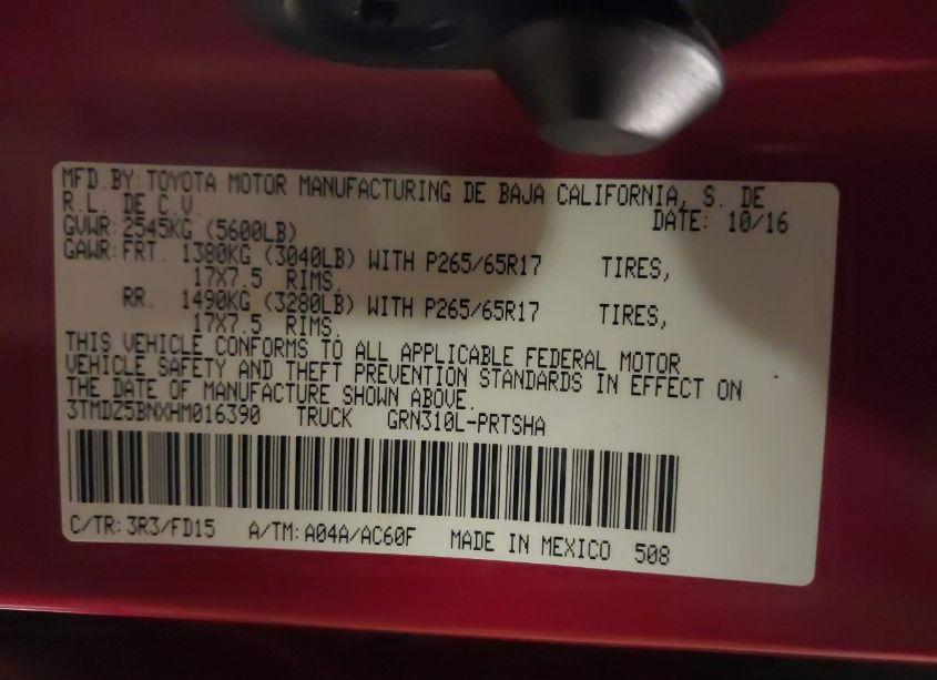 Photo 9 of 2017 Toyota Tacoma TRD SPORT (VIN 3TMDZ5BNXHM016390)