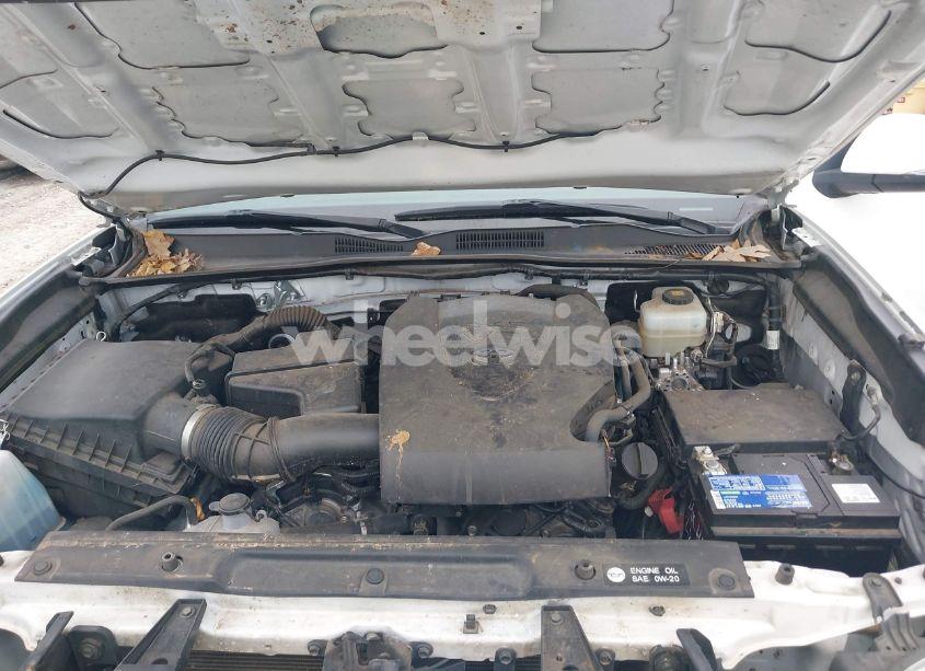 Photo 10 of 2019 Toyota Tacoma TRD OFF ROAD (VIN 3TMDZ5BNXKM074085)