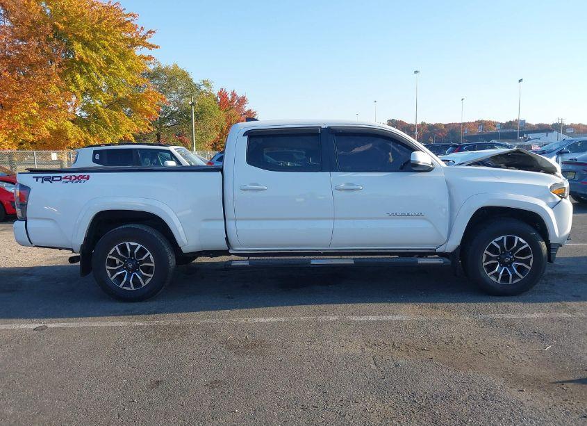 Photo 13 of 2020 Toyota Tacoma TRD SPORT (VIN 3TMDZ5BNXLM081460)