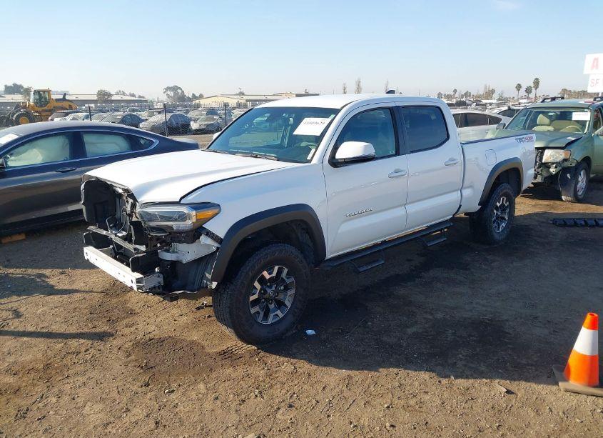 Photo 2 of 2023 Toyota Tacoma TRD OFF ROAD (VIN 3TMDZ5BNXPM147785)