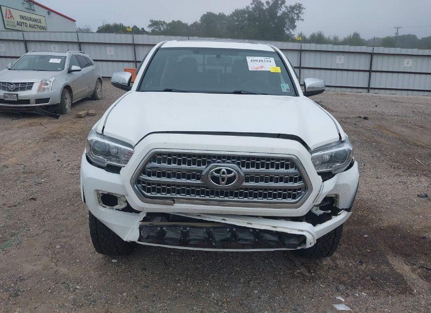 Photo 13 of 2016 Toyota Tacoma LIMITED (VIN 3TMEZ5CN0GM009160)