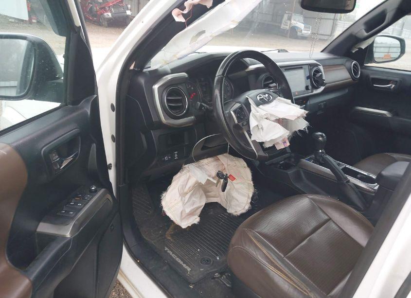 Photo 18 of 2016 Toyota Tacoma LIMITED (VIN 3TMEZ5CN0GM009160)