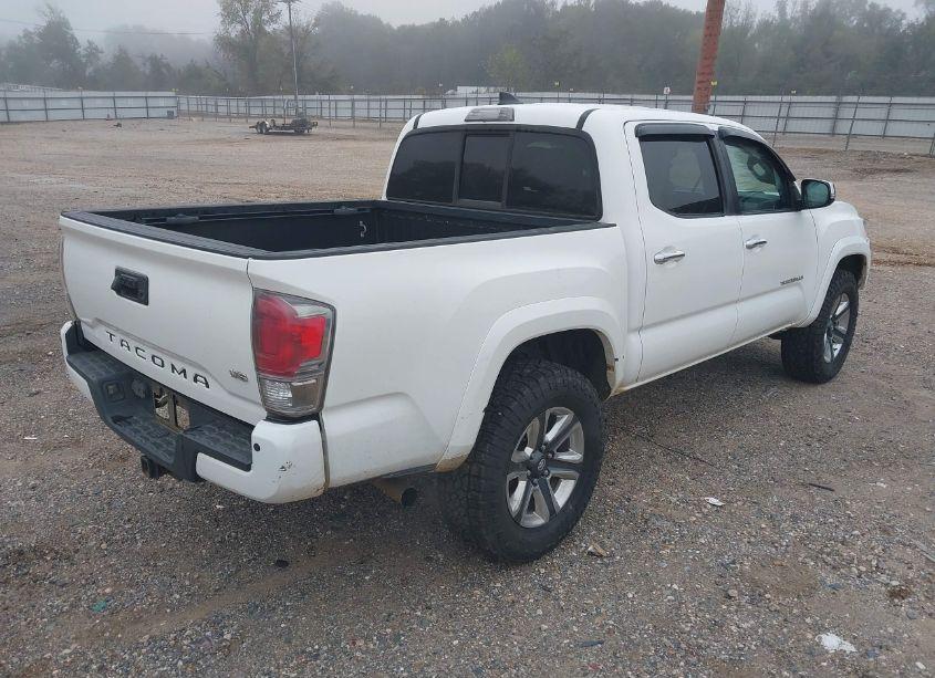 Photo 4 of 2016 Toyota Tacoma LIMITED (VIN 3TMEZ5CN0GM009160)