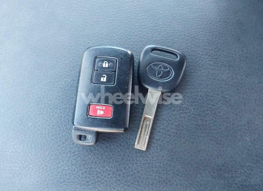 Photo 11 of 2020 Toyota Tacoma LIMITED (VIN 3TMEZ5CN2LM127043)