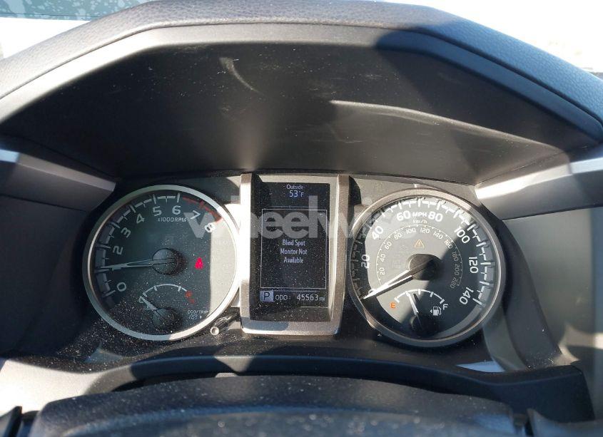 Photo 7 of 2016 Toyota Tacoma LIMITED (VIN 3TMEZ5CN4GM016824)