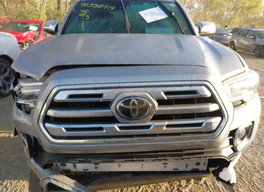 Photo 12 of 2018 Toyota Tacoma LIMITED (VIN 3TMGZ5AN0JM179215)