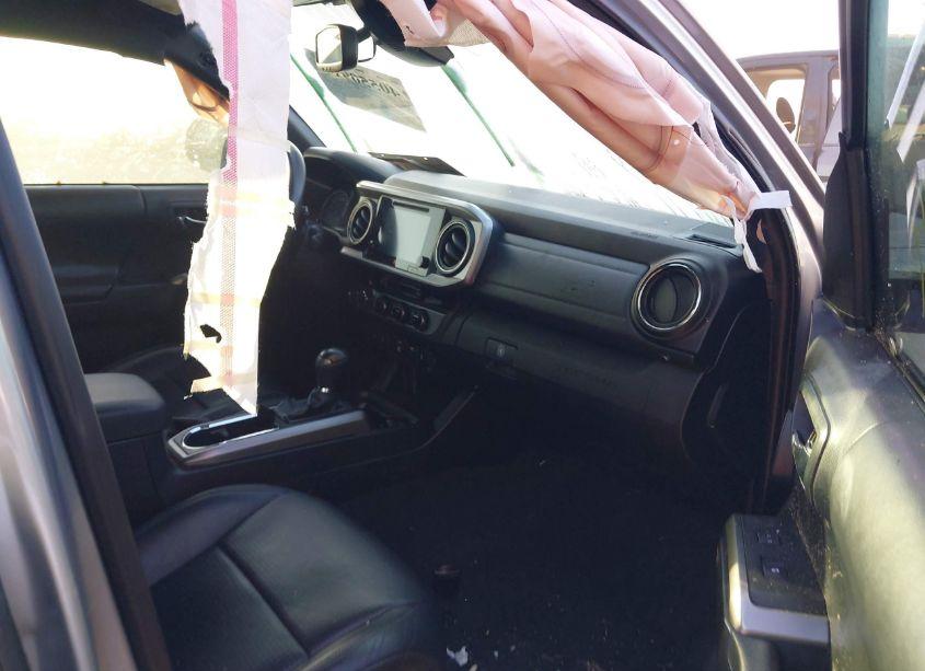 Photo 5 of 2018 Toyota Tacoma LIMITED (VIN 3TMGZ5AN0JM179215)