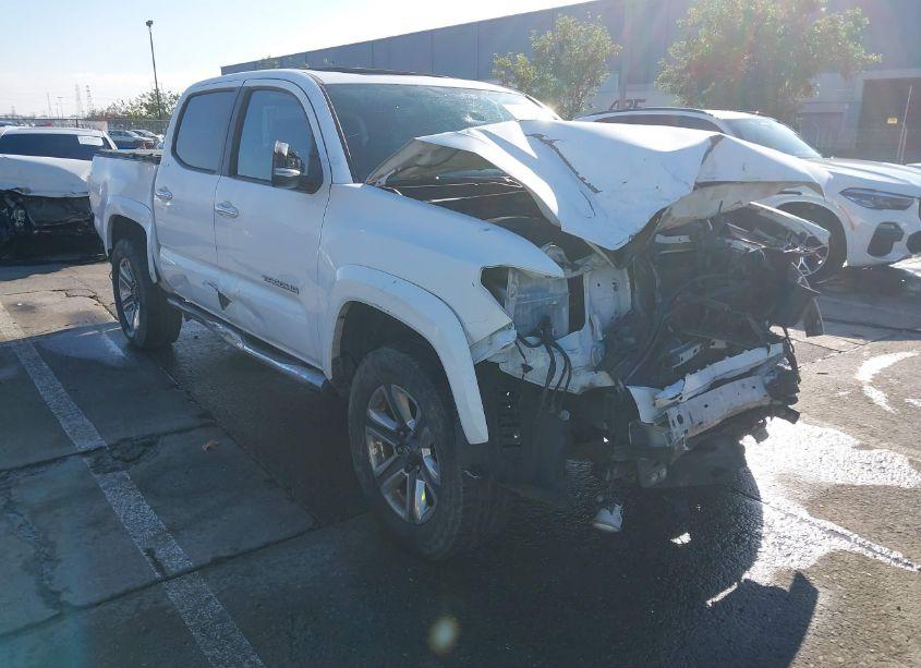 2016 Toyota Tacoma LIMITED (VIN 3TMGZ5AN2GM016106) main photo