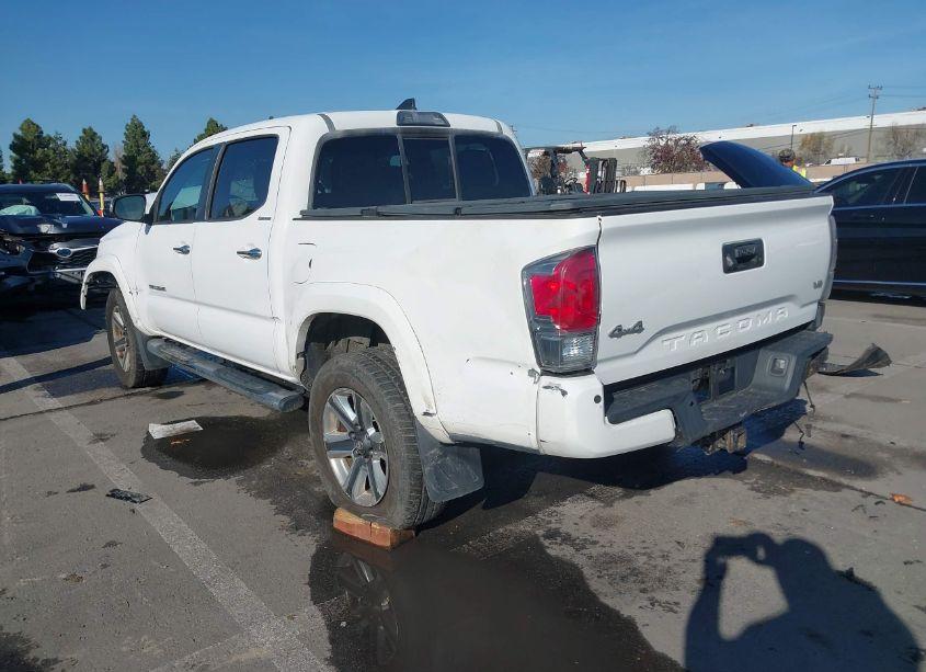 Photo 3 of 2016 Toyota Tacoma LIMITED (VIN 3TMGZ5AN2GM016106)