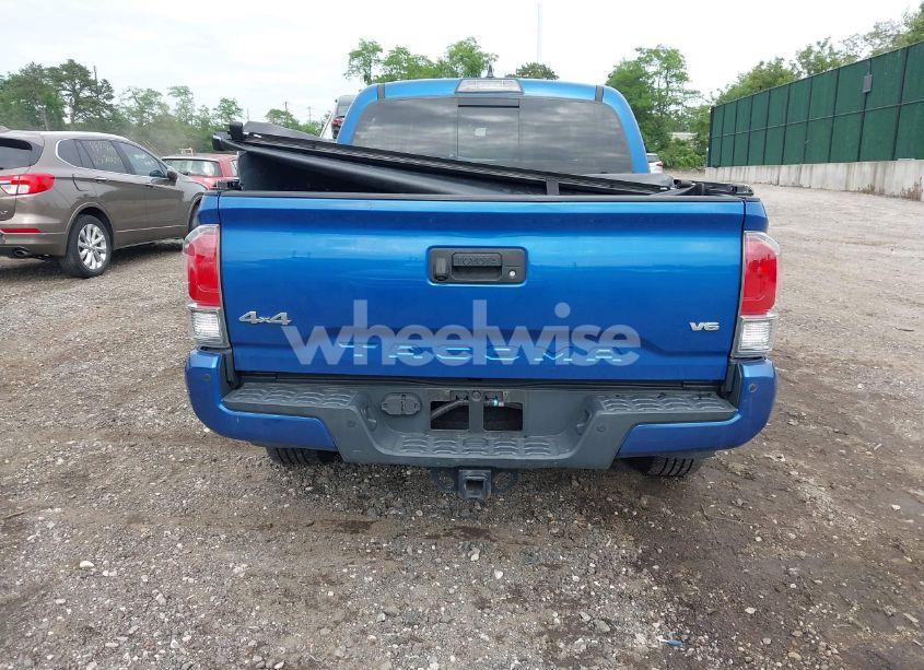 Photo 16 of 2018 Toyota Tacoma LIMITED (VIN 3TMGZ5AN4JM158951)