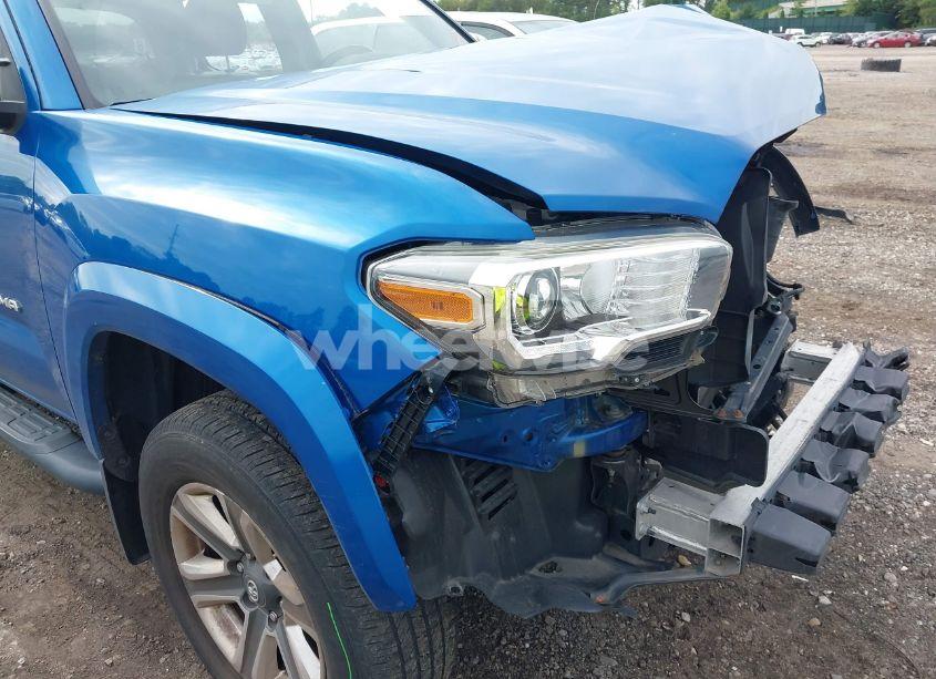 Photo 18 of 2018 Toyota Tacoma LIMITED (VIN 3TMGZ5AN4JM158951)